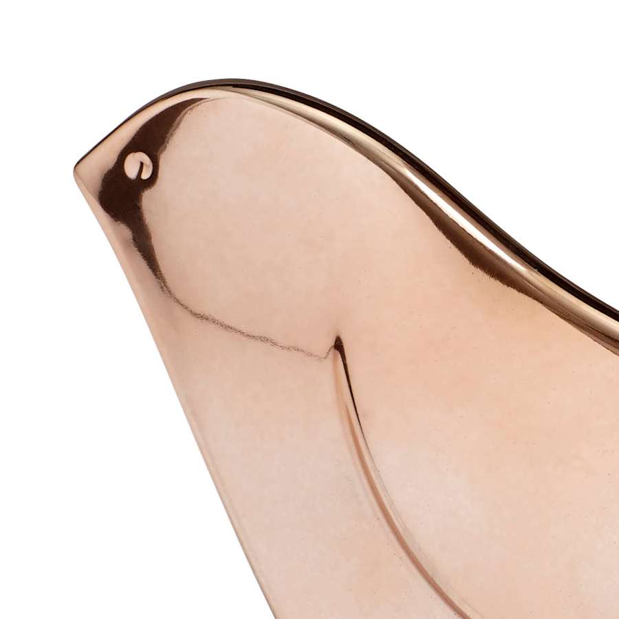 cyan-design-08493-close-up-view-of-radiant-perch-sculpture-126