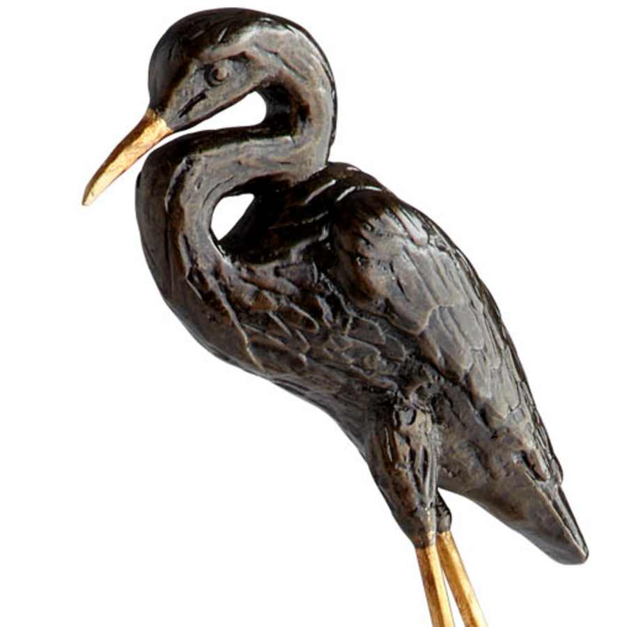 cyan-design-08835-close-up-of-midnight-avian-sculpture-47