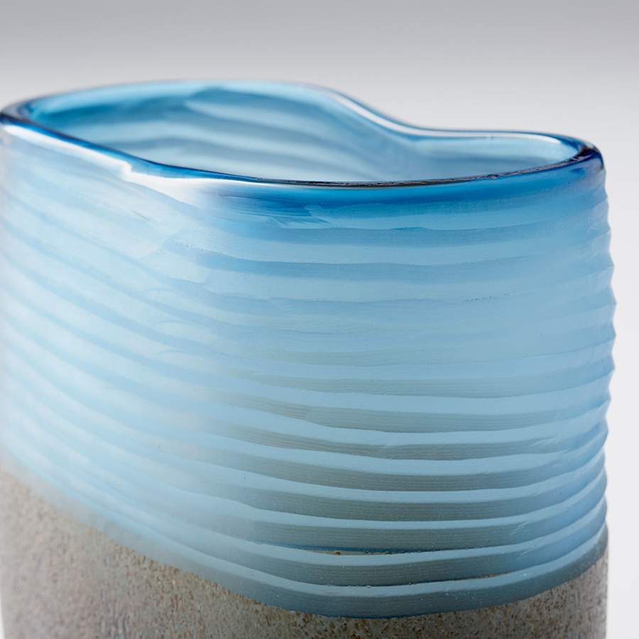 cyan-design-103-sm-europa-alternate-view-40