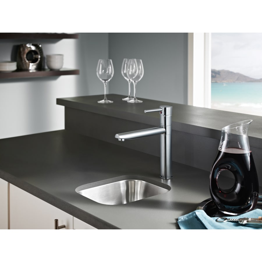delta-1159lf-installed-faucet-in-arctic-stainless-53 delta-1159lf-installed-faucet-in-arctic-stainless-53