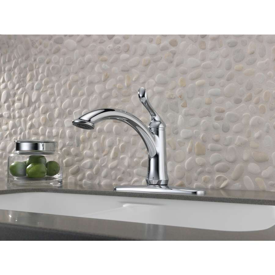 delta-1353-dst-installed-faucet-in-chrome-48
