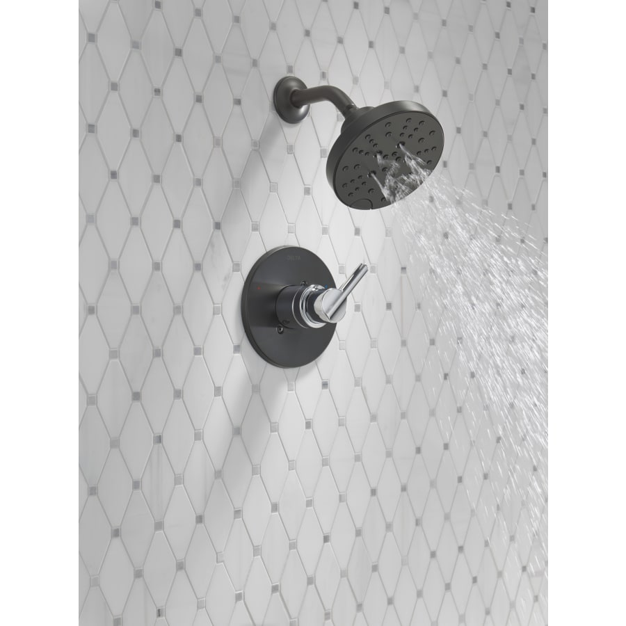 delta-142749-alternate-image-5 delta-142749-alternate-image-5