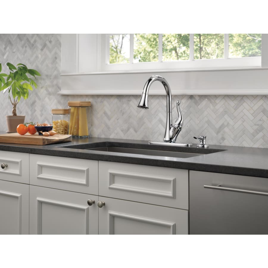 delta-16968-sd-dst-application-shot-98 delta-16968-sd-dst-application-shot-98