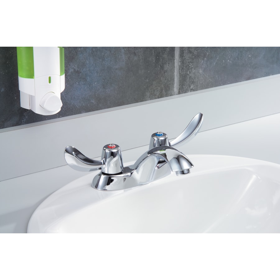 delta-21c242-installed-faucet-in-chrome-857 delta-21c242-installed-faucet-in-chrome-857
