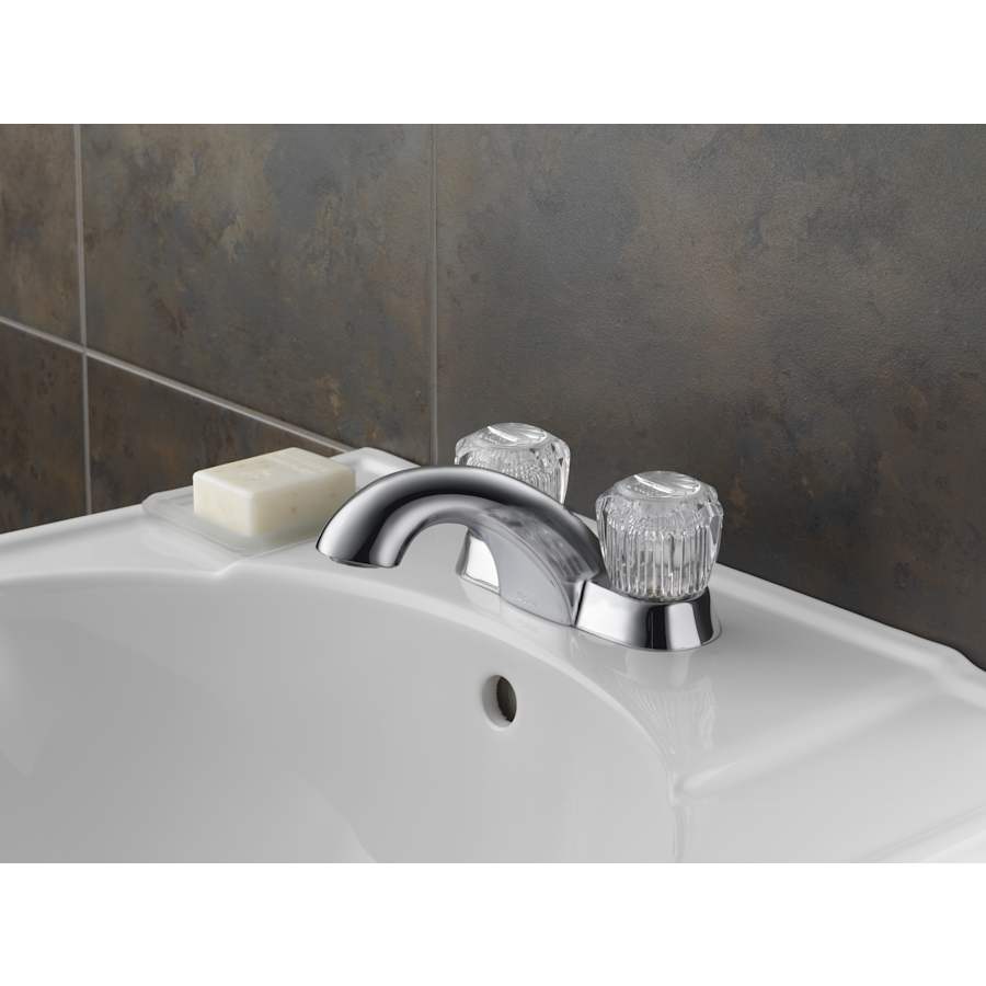 delta-2502lf-installed-faucet-in-chrome-144