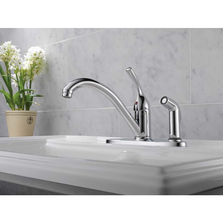 delta-300-dst-installed-faucet-in-chrome-1022