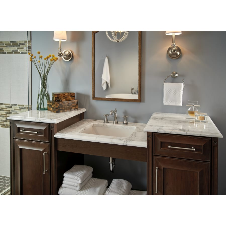 Delta-3595LF-MPU-LHP-Overall Room View in Brilliance Stainless