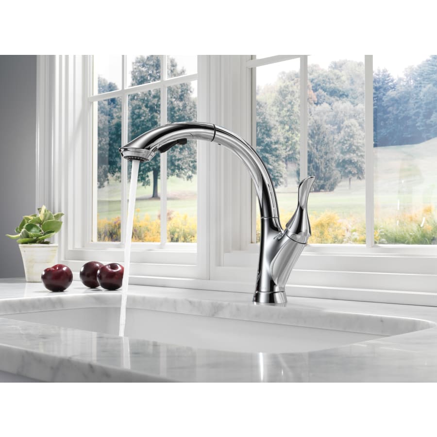 delta-4153-dst-running-faucet-in-chrome-2806 delta-4153-dst-running-faucet-in-chrome-2806