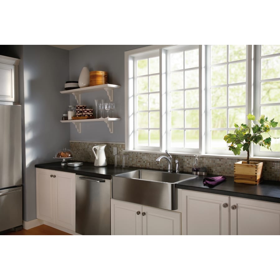 delta-4453-dst-overall-room-view-in-arctic-stainless-1009 delta-4453-dst-overall-room-view-in-arctic-stainless-1009