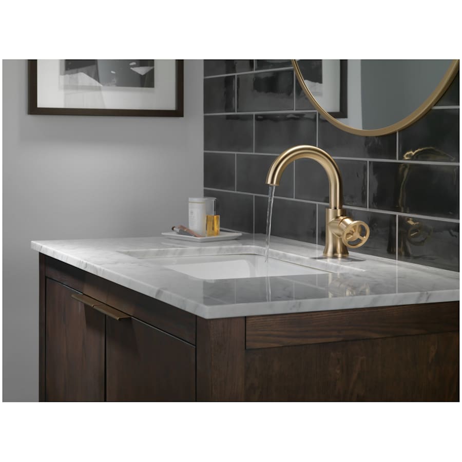 delta-558har-dst-alternate-image-151