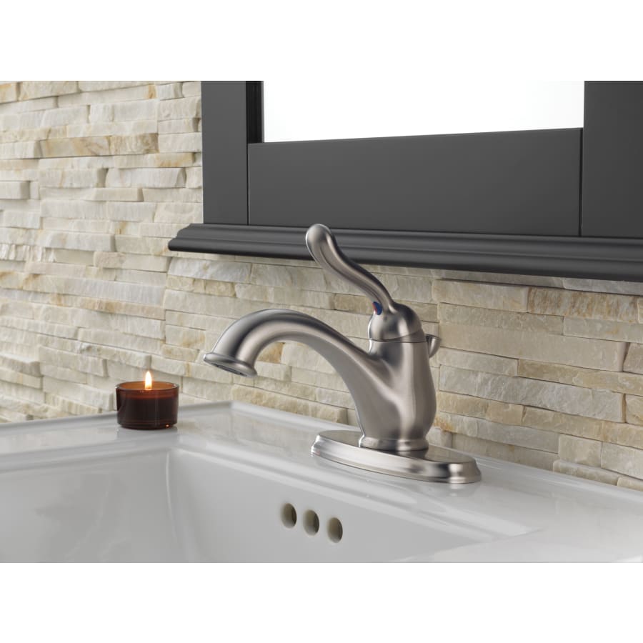 Delta-578-DST-Installed Faucet with Escutcheon Plate in Brilliance Stainless