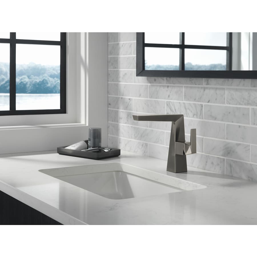 delta-643-dst-alternate-view-22