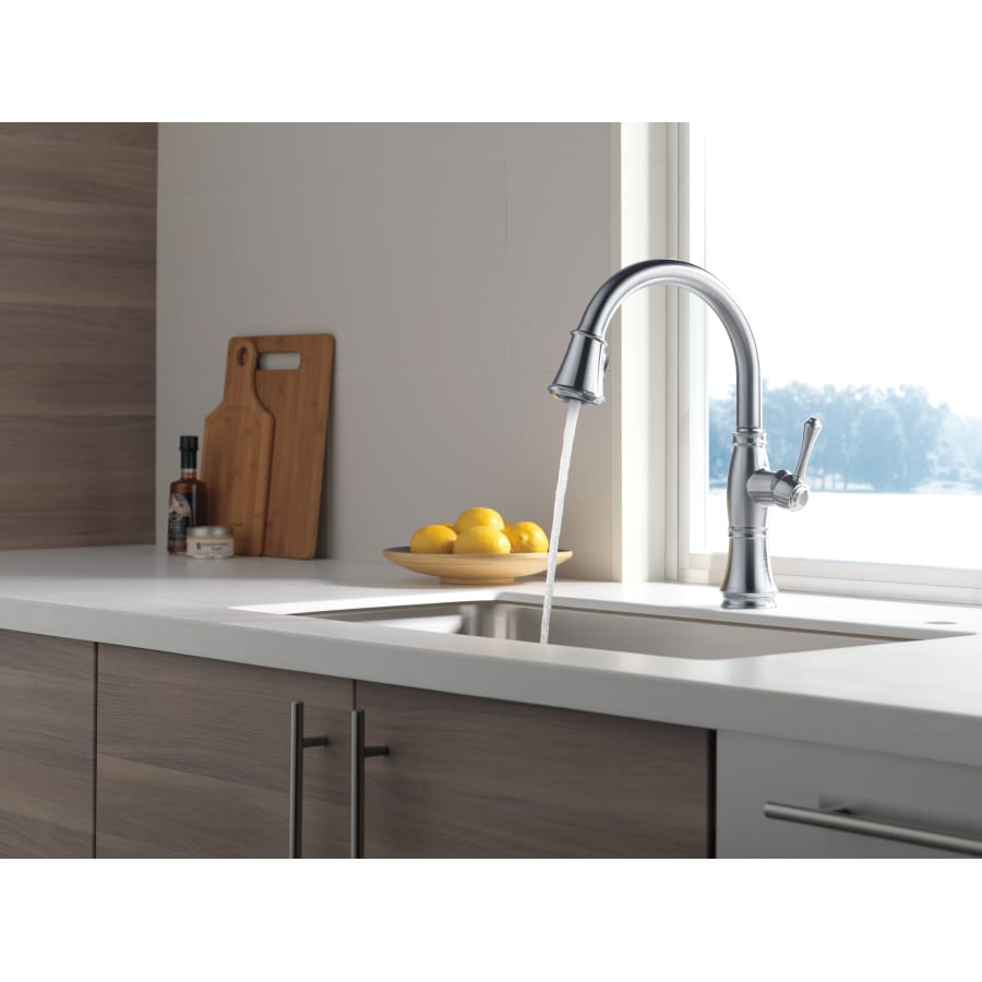 delta-9197-dst-running-faucet-in-stream-mode-in-arctic-stainless-114 delta-9197-dst-running-faucet-in-stream-mode-in-arctic-stainless-114