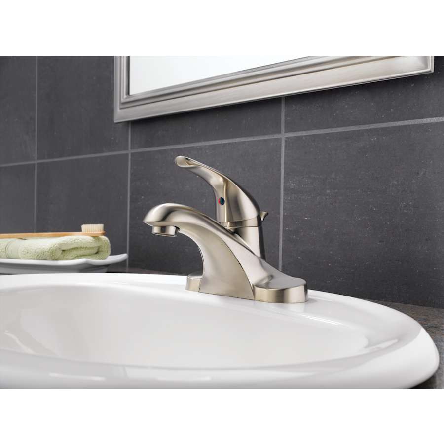 delta-b510lf-installed-faucet-in-brilliance-stainless-189