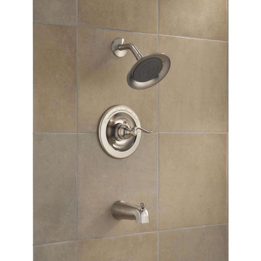 delta-bt14496-installed-shower-head-and-tub-spout-in-brilliance-stainless-122
