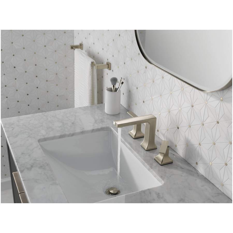 delta-iao20818-alternate-image-53