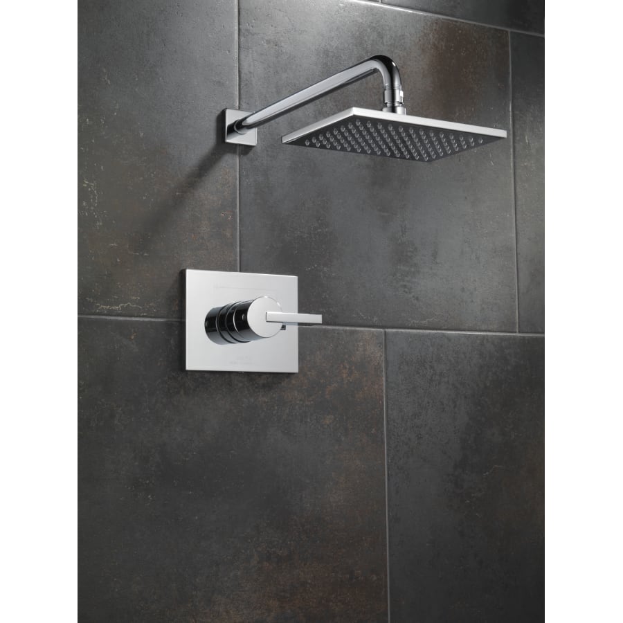 delta-t14253-installed-shower-head-in-chrome-155 delta-t14253-installed-shower-head-in-chrome-155