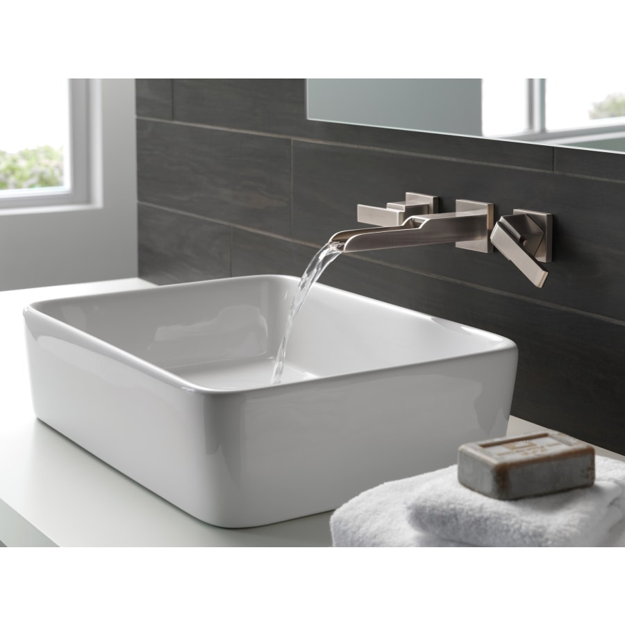 Delta-T3568LF-WL-Running Faucet in Brilliance Stainless