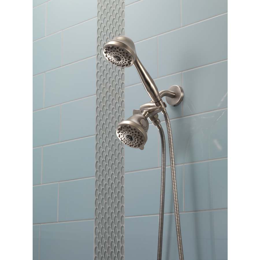 delta-u4920-pk-installed-shower-head-and-handshower-in-brilliance-stainless-2241
