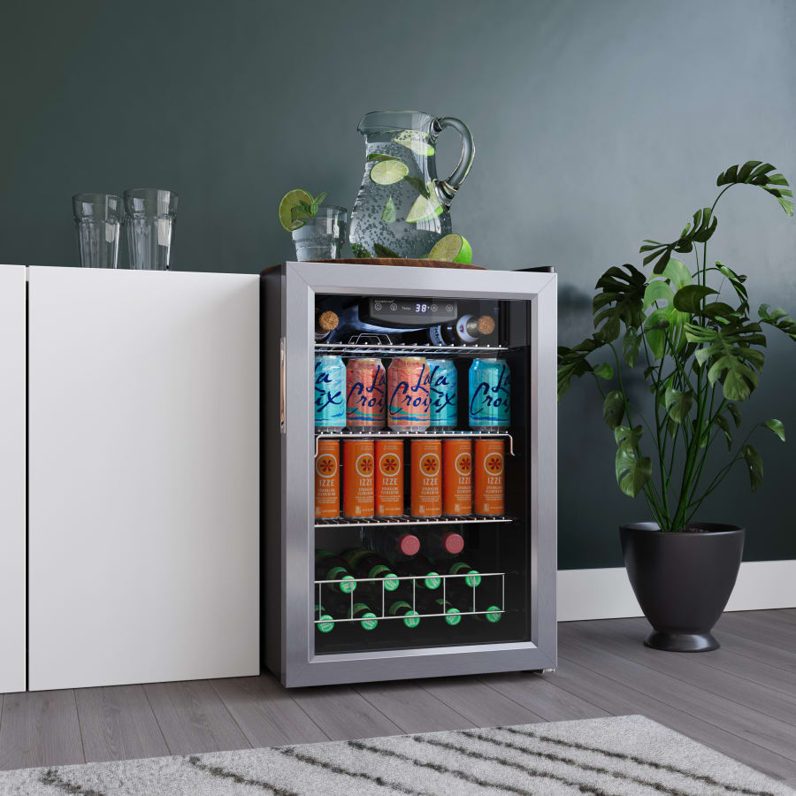 EdgeStar BWC91SS 17 in. Wide 80 Can Capacity Extreme Cool Beverage Center Stainless Steel