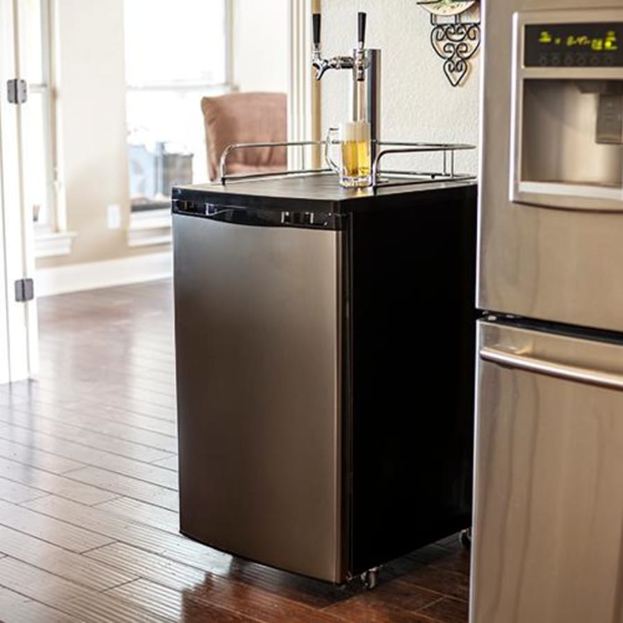 Edgestar kc2000twin 20 inch wide dual tap kegerator cheap