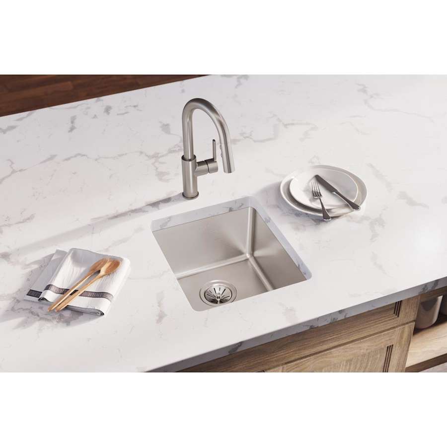 elkay-eluh1316t-alternate-view-25