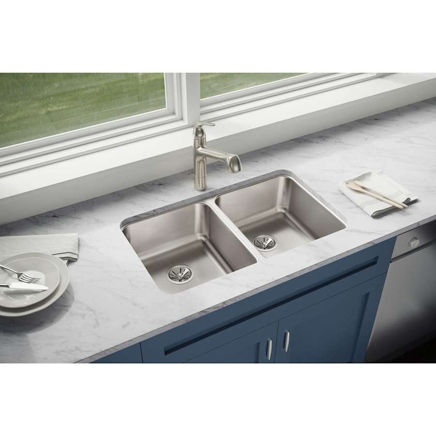 elkay-eluh3118-alternate-view-2270