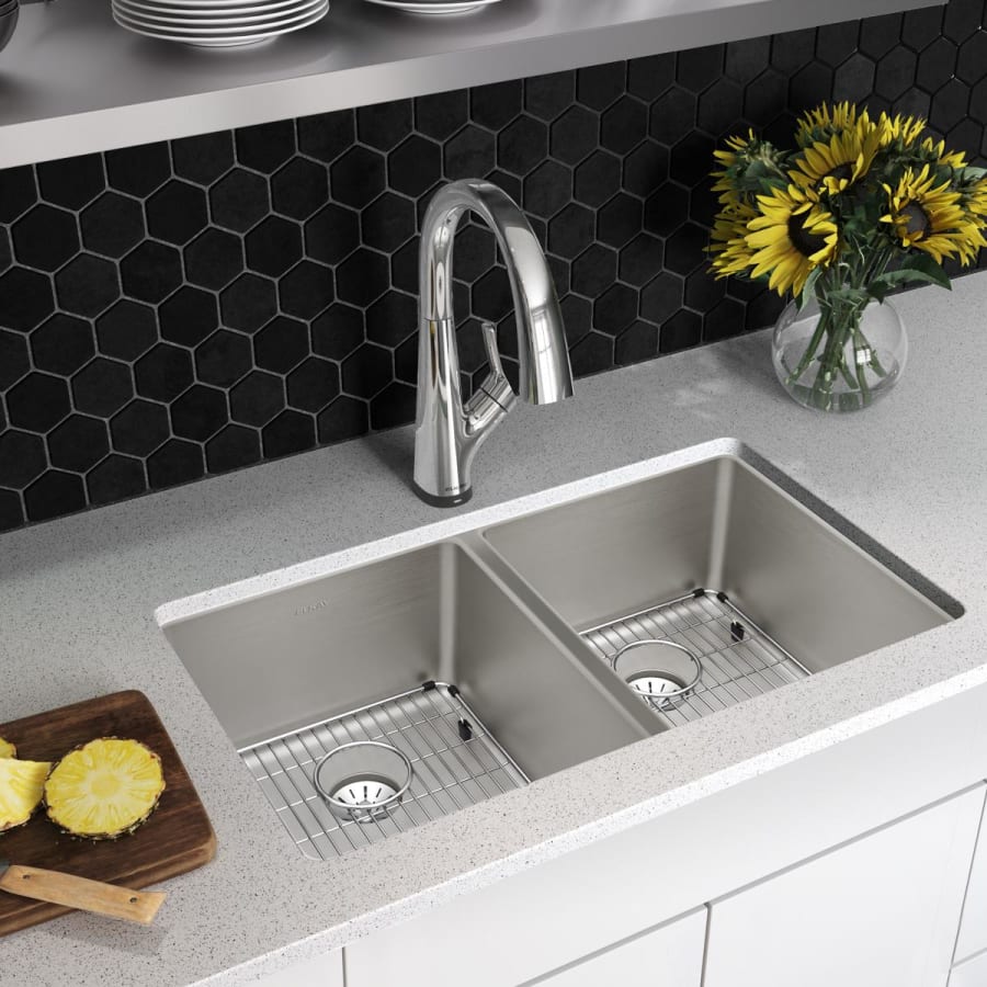 elkay-eluhh3118tpdflc-alternate-images-362 elkay-eluhh3118tpdflc-alternate-images-362