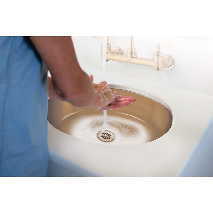 elkay-llvr1916-cu-in-use-view-1031
