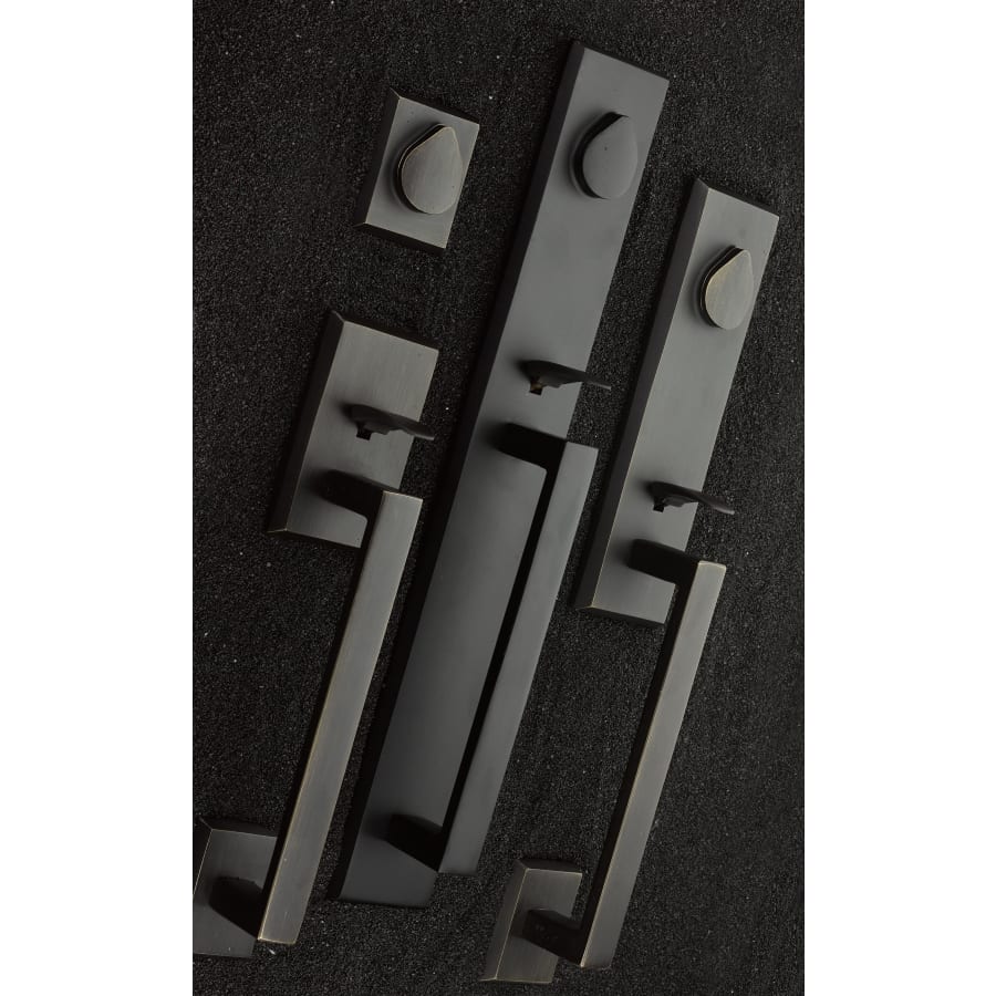 Emtek-451623-Dark Finishes on Dark Granite