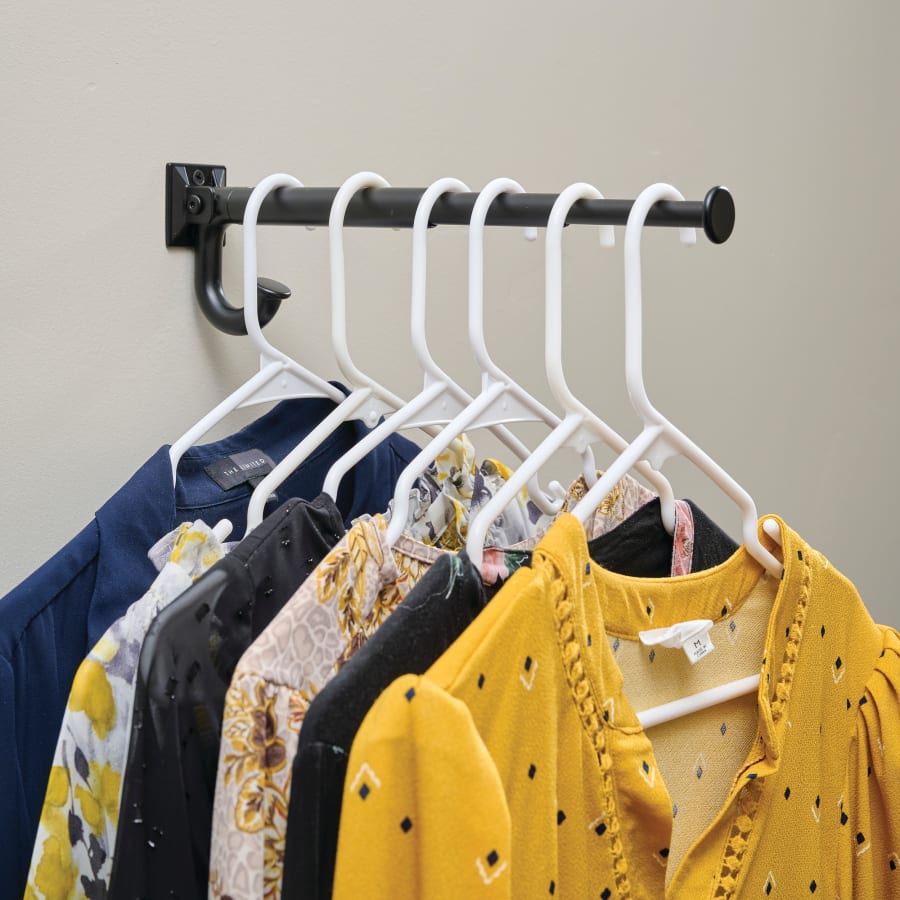 b45627m-fb-r-hangers-4 b45627m-fb-r-hangers-4