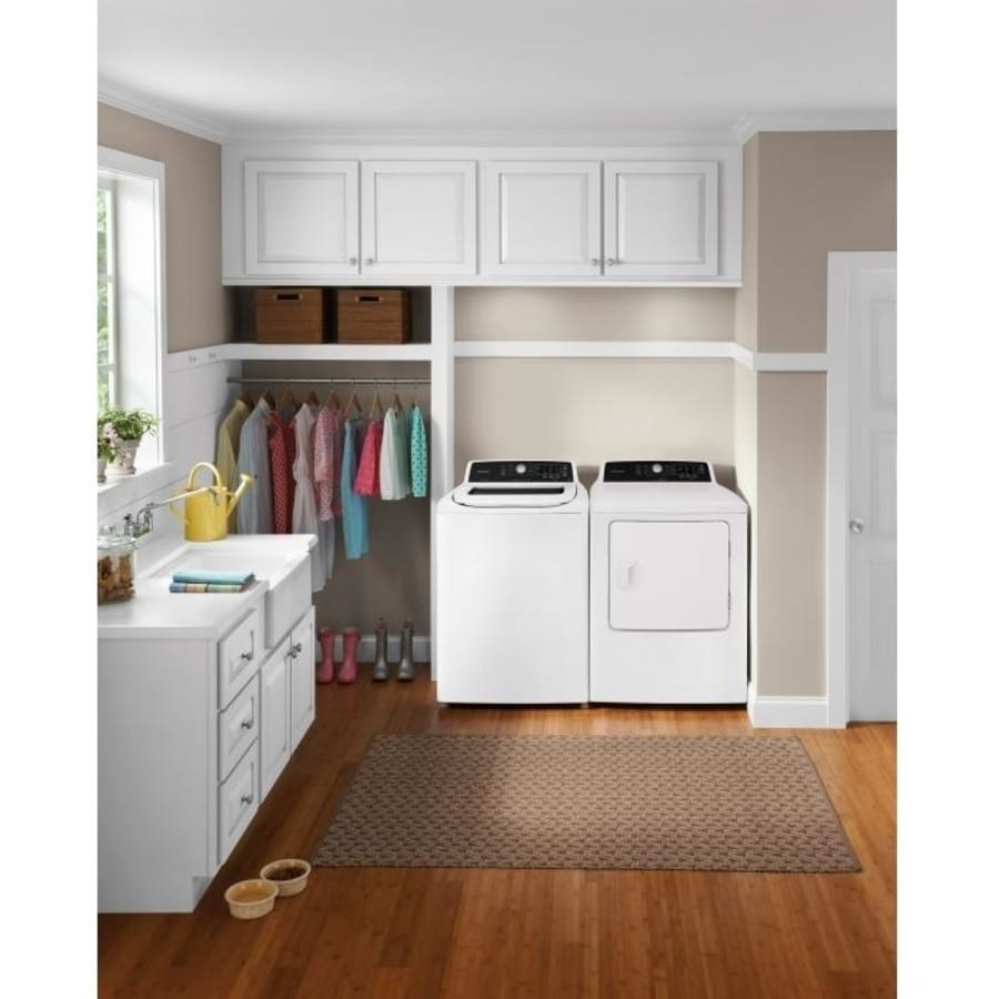 frigidaire-ffre4120s-room-view-with-washer-260 frigidaire-ffre4120s-room-view-with-washer-260