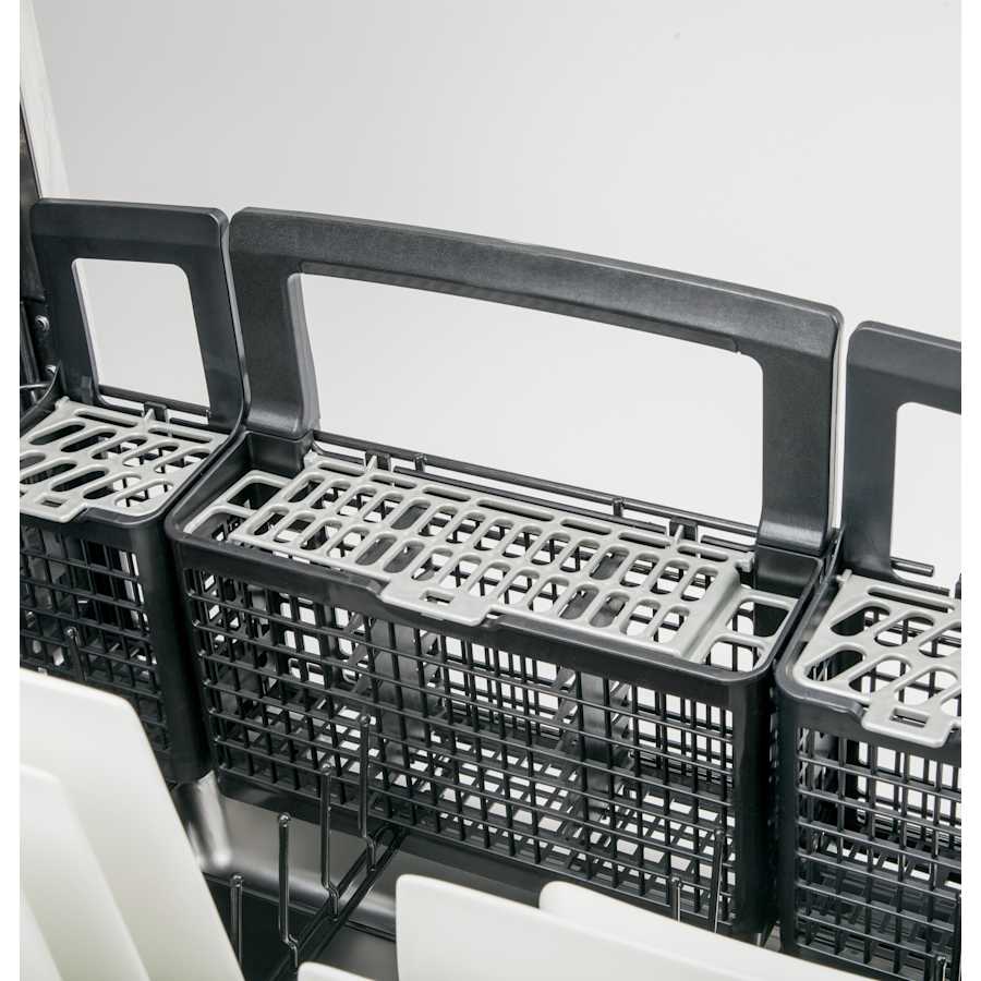 ge-gdf650s-empty-cutlery-tray-detail-192 ge-gdf650s-empty-cutlery-tray-detail-192
