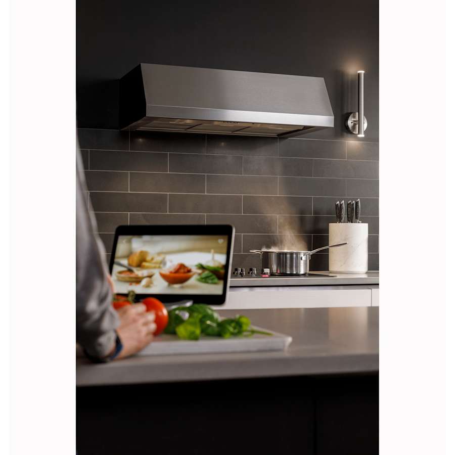 ge-profile-uvw8364sp-alternate-image-1166