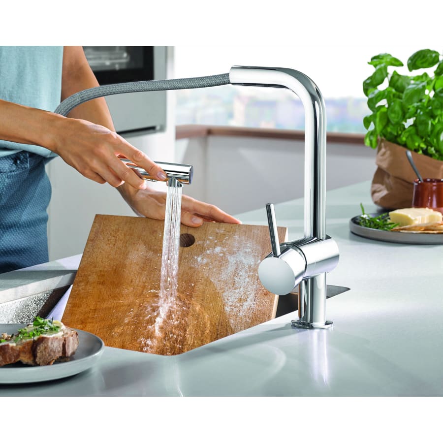 grohe-30-300-application-shot-2-3 grohe-30-300-application-shot-2-3