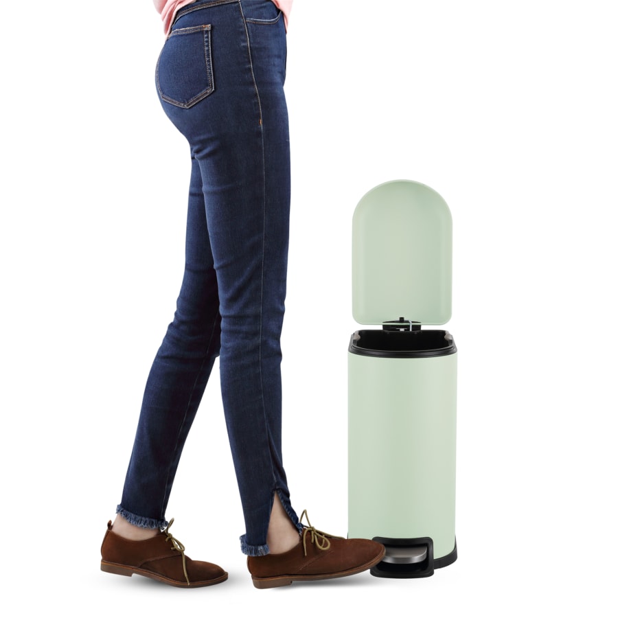 happimess-hpm1009-trash-can-alternate-image-44 happimess-hpm1009-trash-can-alternate-image-44