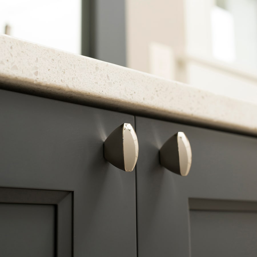 hickory-hardware-hh74641-installed-view-2 hickory-hardware-hh74641-installed-view-2