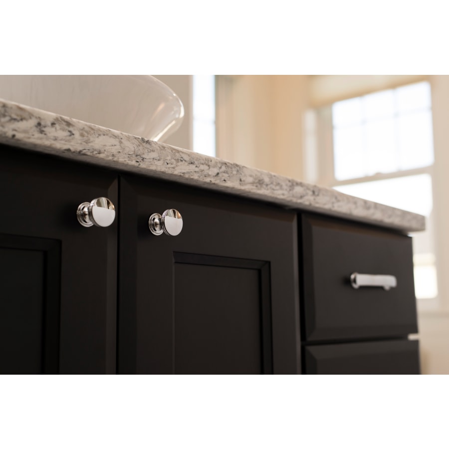 hickory-hardware-p2142-chrome-installed-view-12 hickory-hardware-p2142-chrome-installed-view-12