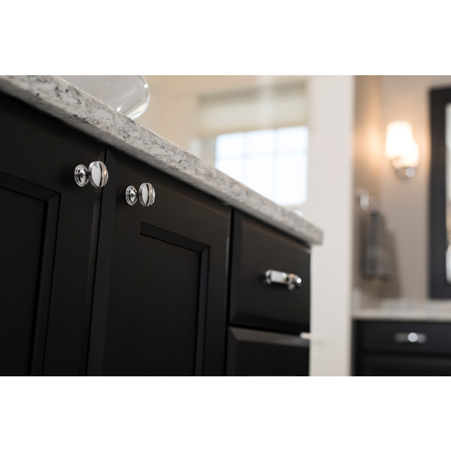 hickory-hardware-p2142-chrome-installed-view-13 hickory-hardware-p2142-chrome-installed-view-13