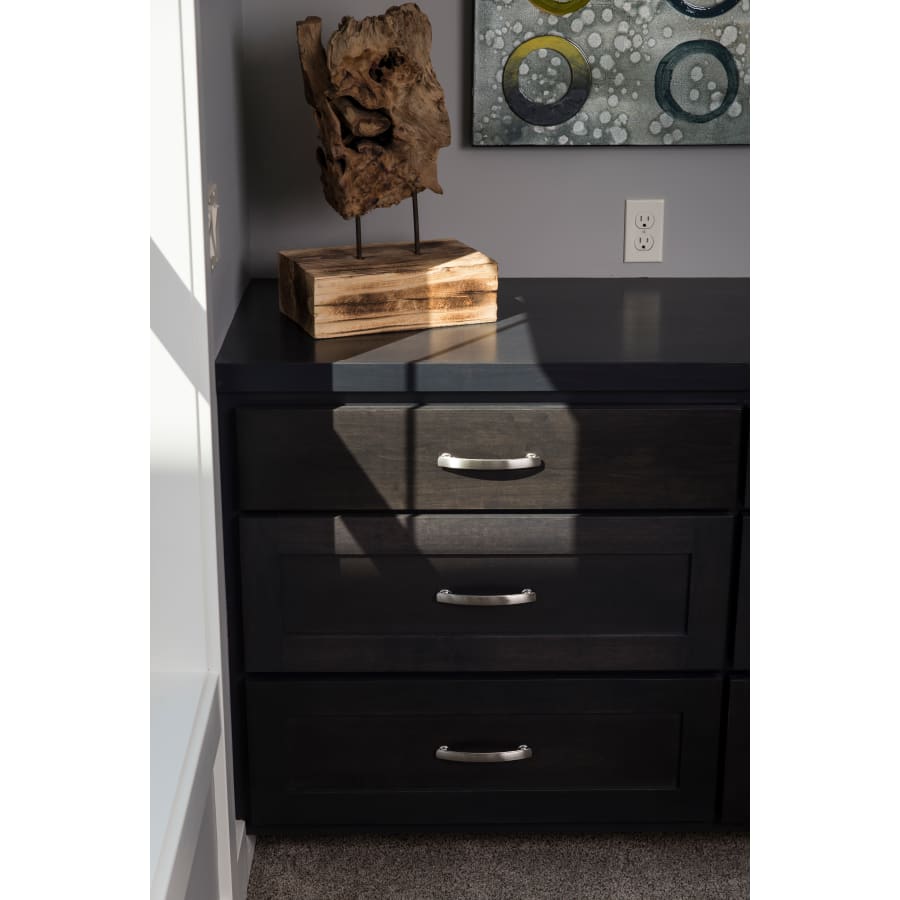 hickory-hardware-p2149-satin-nickel-installed-view-6 hickory-hardware-p2149-satin-nickel-installed-view-6