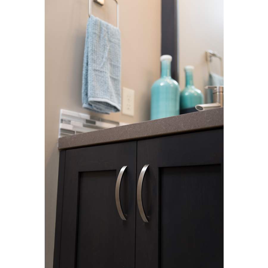 hickory-hardware-p3111-satin-nickel-installed-view-77