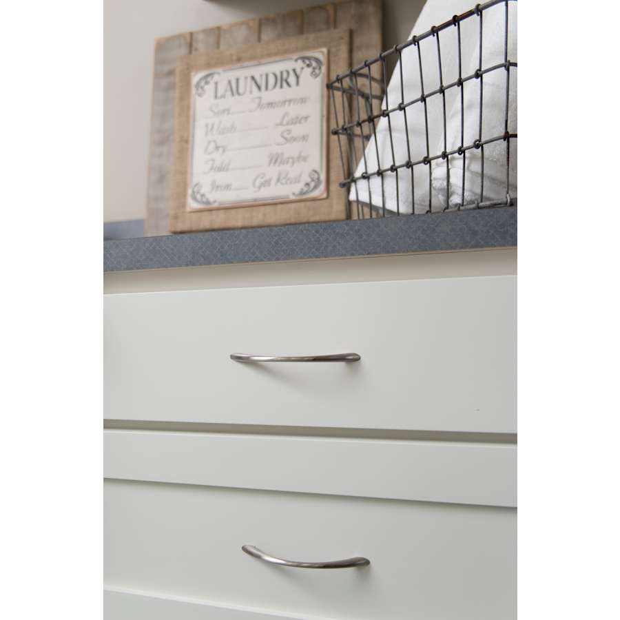 hickory-hardware-pa0221-peal-nickel-installed-view-65