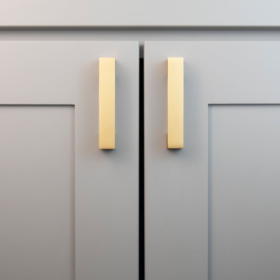 hickory-hardware-r077751-10pack-brushedbrass-detail hickory-hardware-r077751-10pack-brushedbrass-detail