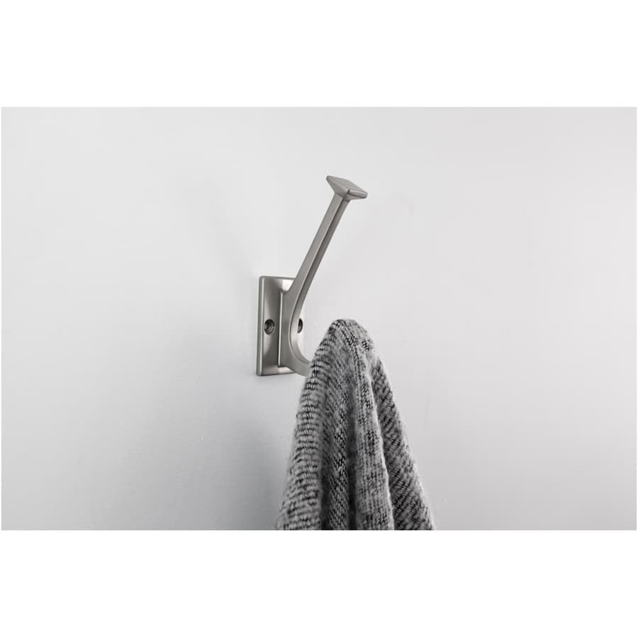 hickory-hardware-s077192-lifestyle-15