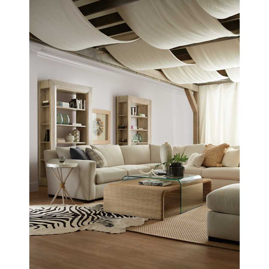 hooker-furniture-1672-50003-lifestyle-635