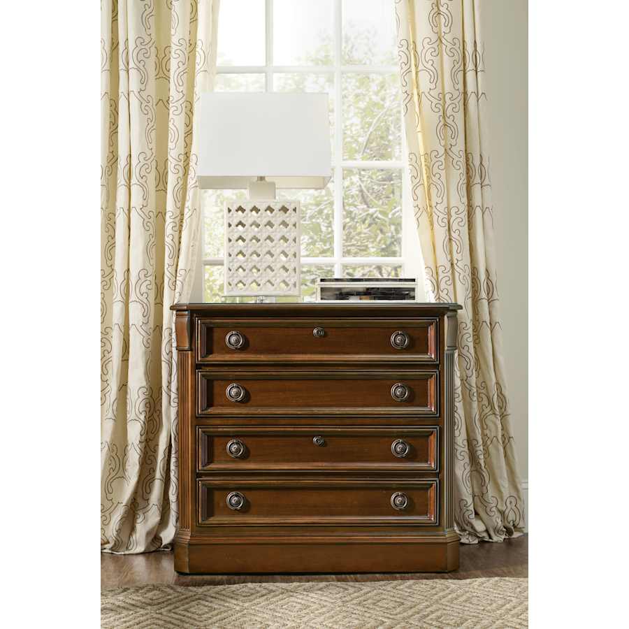 hooker-furniture-281-10-566-storage-room-104