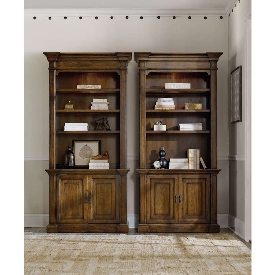 hooker-furniture-5447-10446-lifestyle-2