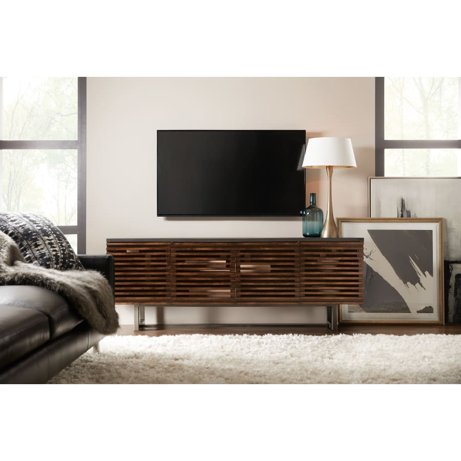 hooker-furniture-5657-55478-lifestyle-803 hooker-furniture-5657-55478-lifestyle-803
