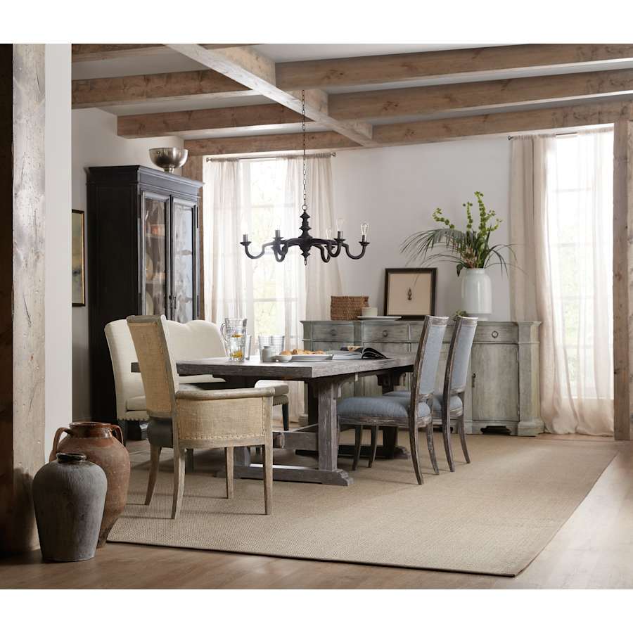 hooker-furniture-5751-75410-single-lifestyle-1016