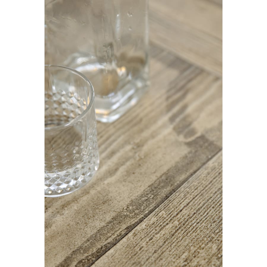 hooker-furniture-5805-75200-80-alternate-view-236 hooker-furniture-5805-75200-80-alternate-view-236